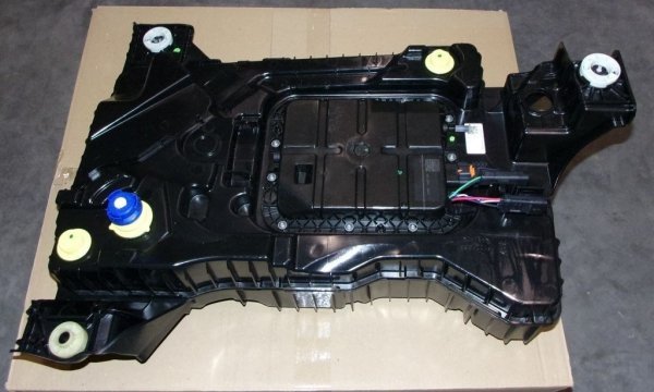 Original RÉSERVOIR DE FLUIDE ADBLUE POUR C4 GRAND PICASSO II 1.5D/1.6D/2.0D , 9818559280 , 98 185 592 80, 9818559280, 98 111 060 80, 9811106080, 98 136 760 80, 9813676080