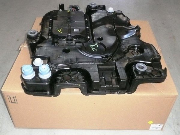 ORIGINAL Réservoir Liquide Adblue PEUGEOT 5008 II  9807475680