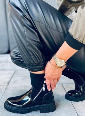 Botki lakierowane UNNI BLACK