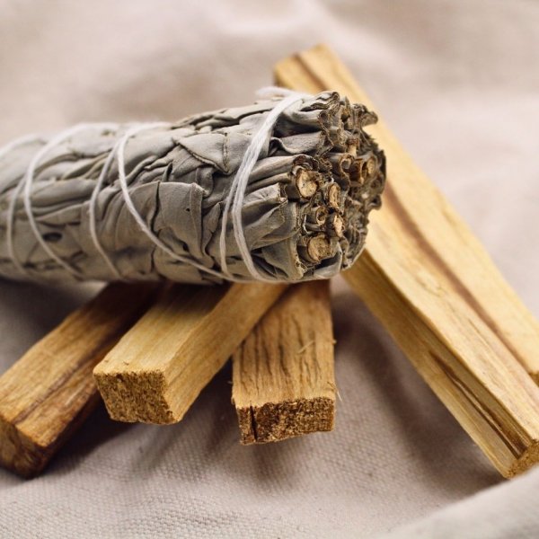 Ekologiczny zestaw Palo Santo i Biała Szałwia - z troską o środowisko