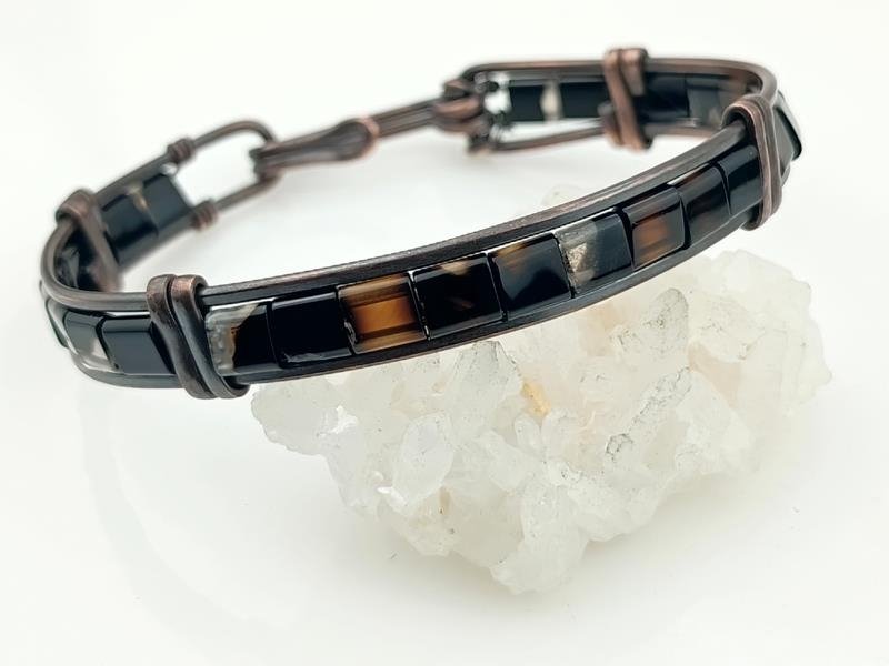 Bransoletka miedziana z czarnym agatem, obwód 18 cm, waga 13 gram, rękodzieło