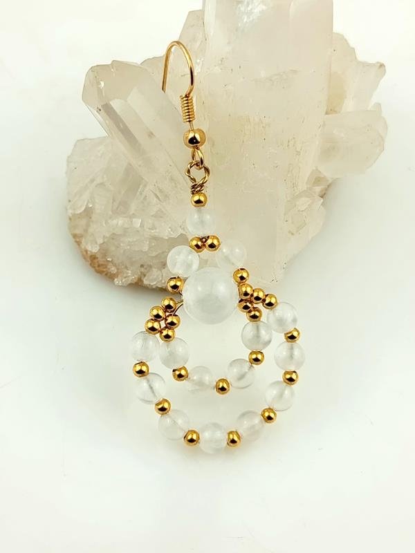 Kolczyki mosiężne z selenitem dla numerologicznej 3 i 8