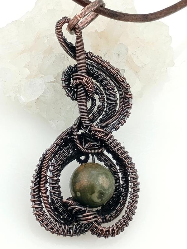 Zdjęcie wisiora od spodu