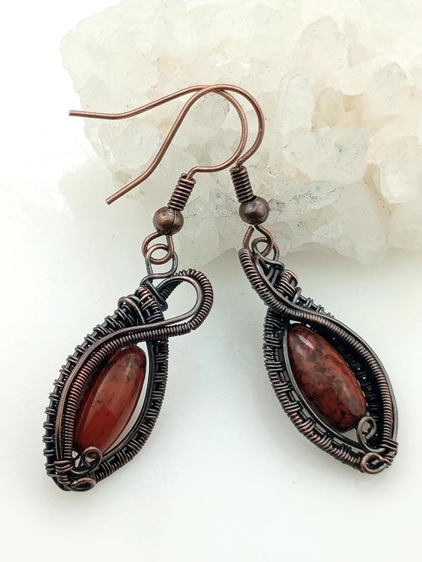 Kolczyki miedziane z jaspisem czerwonym dla numerologicznej 1, 4, 6 i 9