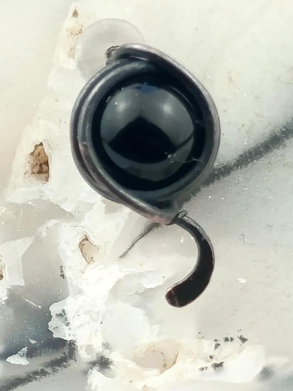 Kolczyki miedziane z czarnym agatem – kamieniem . bogactwa, zdrowia i długowieczności