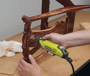 Szlifierka prosta z osprzętem EHT150V Ryobi