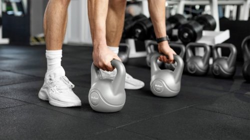 Kettlebell bitumiczny 4 kg szary  REBEL ACTIVE