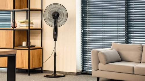 Wentylator stojący sterowany pilotem TEESA  , czarny