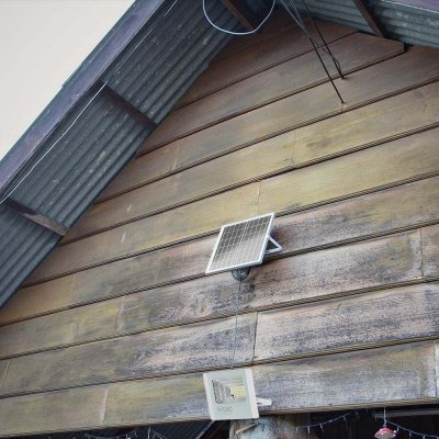 Naświetlacz LED solarny V-TAC 40W biały IP65 pilot timer VT-200W 6400K 3100lm