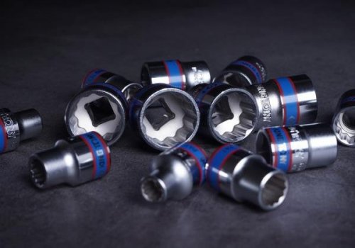ZESTAW NASADEK 3/8&quot; 13cz. KRÓTKIE 12-kąt. 7 - 19mm, SZYNA, King Tony