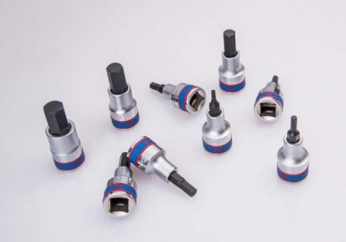 ZESTAW NASADEK Z KOŃCÓWKĄ HEX 1/2&quot; 9 cz. KRÓTKIE 3 - 14mm ZESTAW NA SZYNIE King Tony