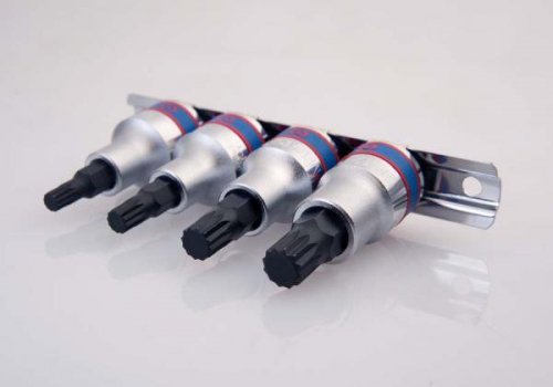 ZESTAW NASADEK Z KOŃCÓWKĄ SPLINE 1/2&quot; 4cz. KRÓTKIE M6 - M12, SZYNA, King Tony