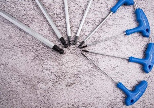 ZESTAW IMBUSÓW Z UCHWYTEM &quot;T&quot; 8szt. 1150 - HEX Z KULKĄ 2 - 10mm, STOJAK King Tony