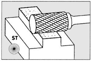Maly frez trzpie.ze stop.twardych,cylindryczny z uzeb. czolowym 0613 4 3mm 6x13mm Pferd