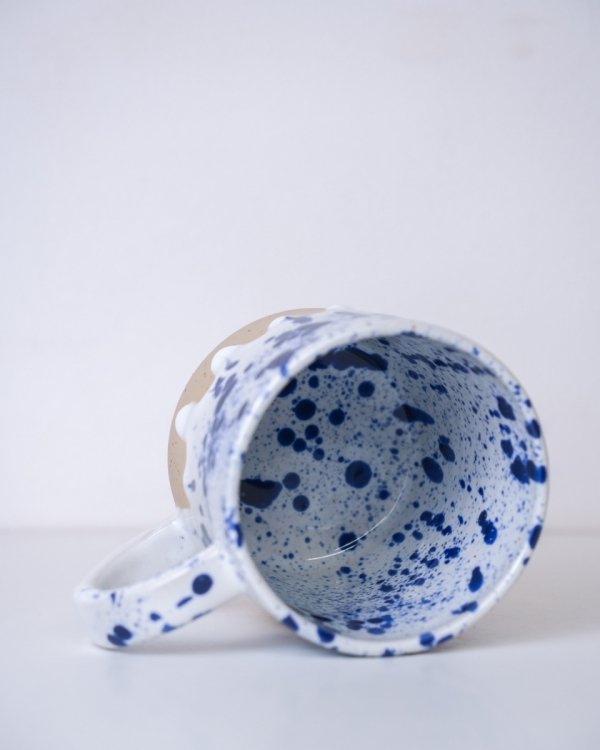 Kubek w ciapki 350ml