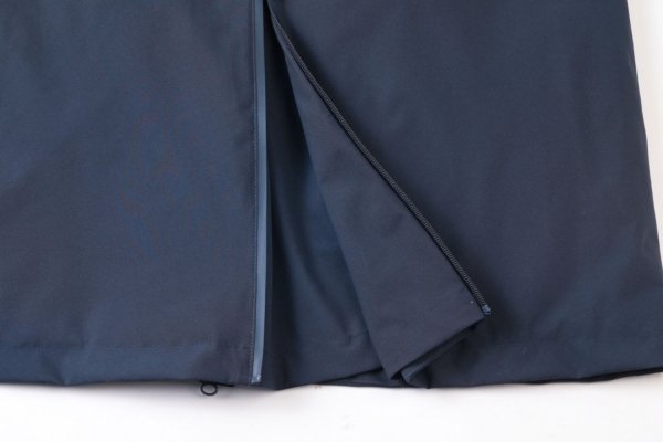 Płaszcz przeciwdeszczowy Covalliero SS2026 - navy