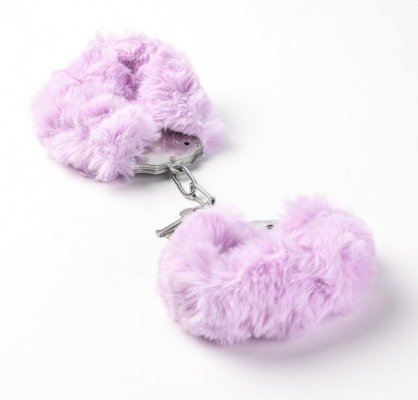 Kajdanki Erotyczne Metalowe Z Futerkiem Jasno Różowe