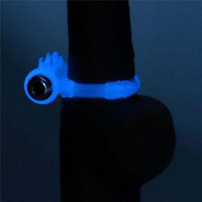 Pierścień na penisa świecący w ciemności Lumino Play Lovetoy