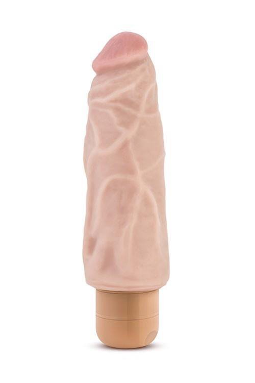 Realistyczny wibrator z żyłami 17,8 cm