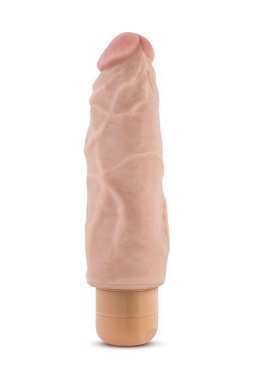 Realistyczny wibrator z żyłami 17,8 cm