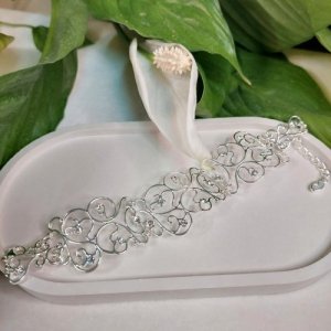 Bransoletka ażurowa z kryształkami z kolekcji Wedding Dream (B8144AG)