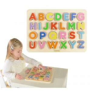 Tablica edukacyjna z literami alfabetu drewniana