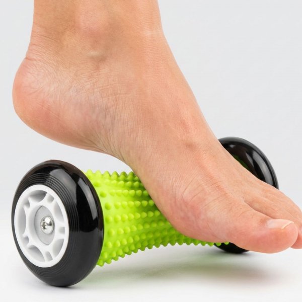 WAŁEK ROLLER REHABILITACYJNY DO MASAŻU Z WYPUSTKAMI KÓŁKA NA OSTROGĘ JEŻYK ( tds0914)