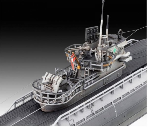 Revell Model plastikowy German Submarine T.IX C/40 1/144