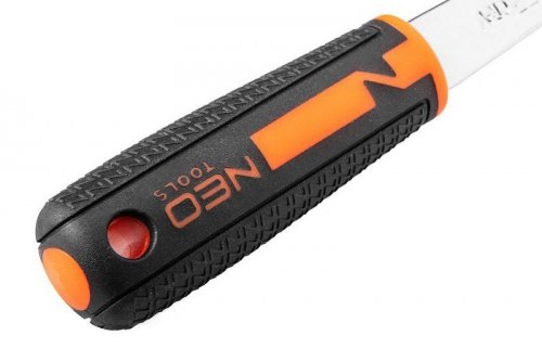 ZESTAW KLUCZY NASADOWYCH 1/4&#039;&#039; 46SZT