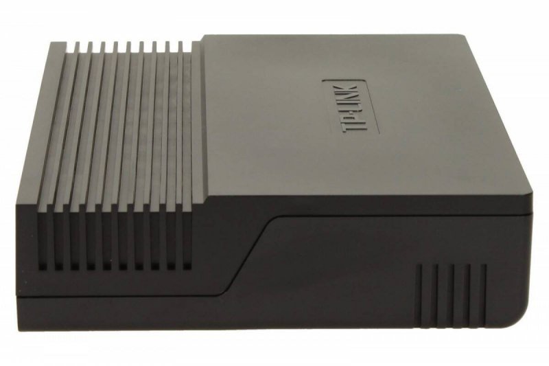 TP-LINK SF1016D SWITCH L2 16X10/100 DESKTOP