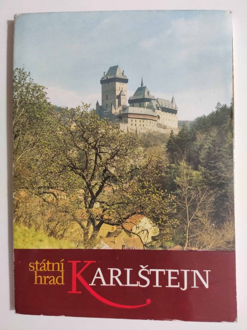 ZESTAW 12 POCZTÓWEK. STATNI HRAD. KARLSTEJN