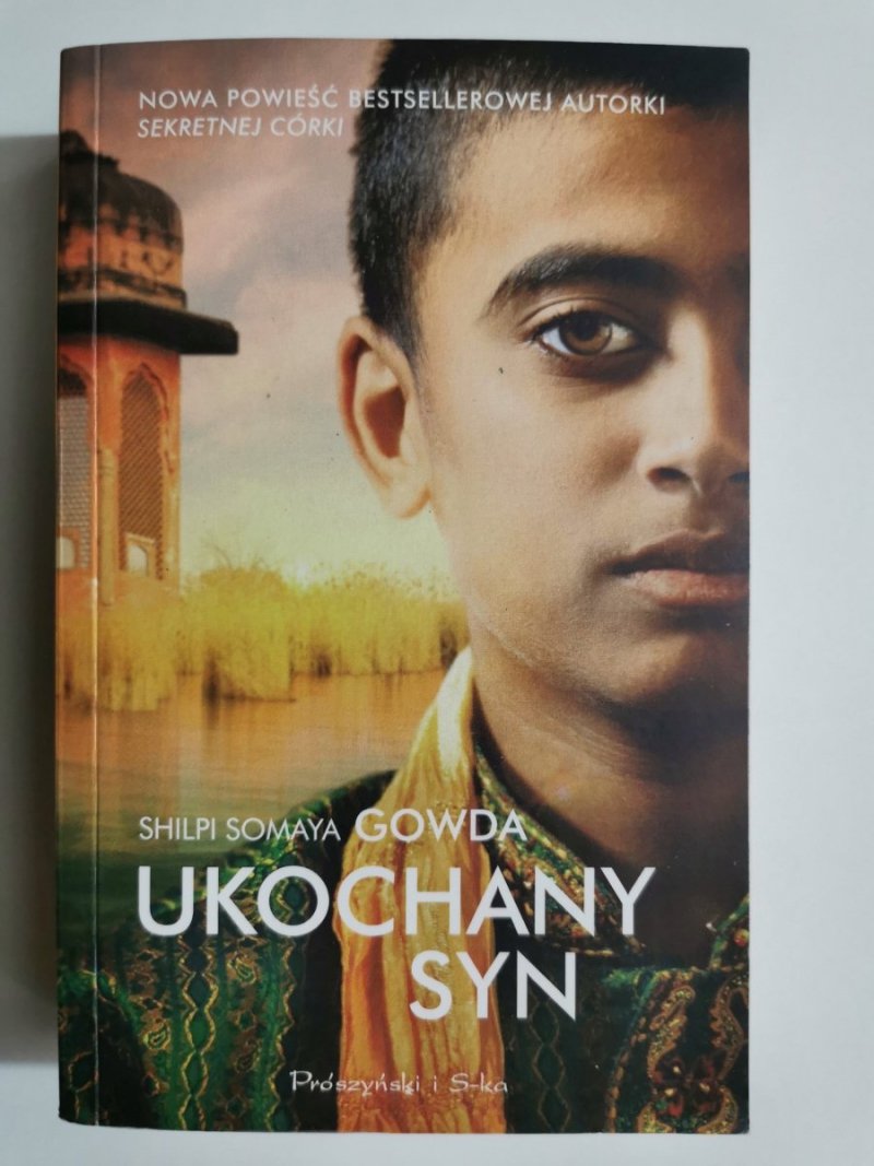 UKOCHANY SYN - Shilpi Somaya Gowda 