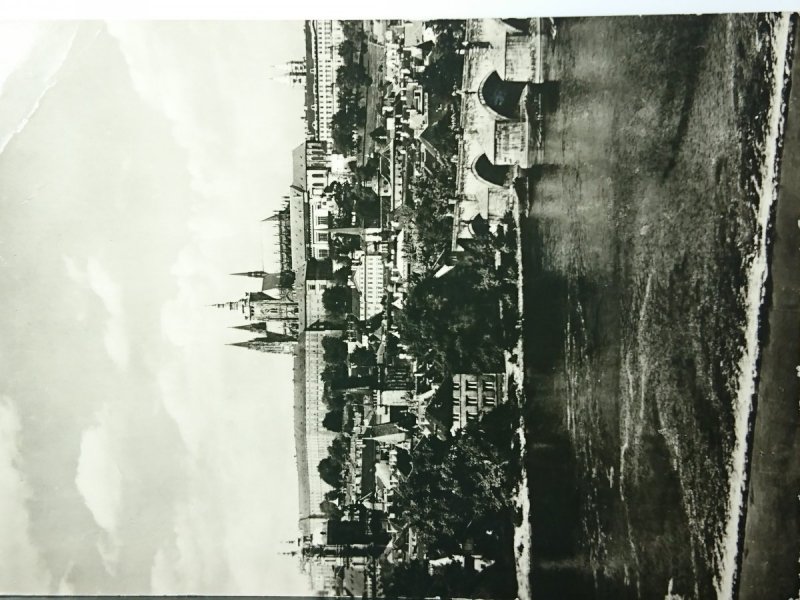 PRAHA. PANORAMA PRAŹSKEHO HRADU