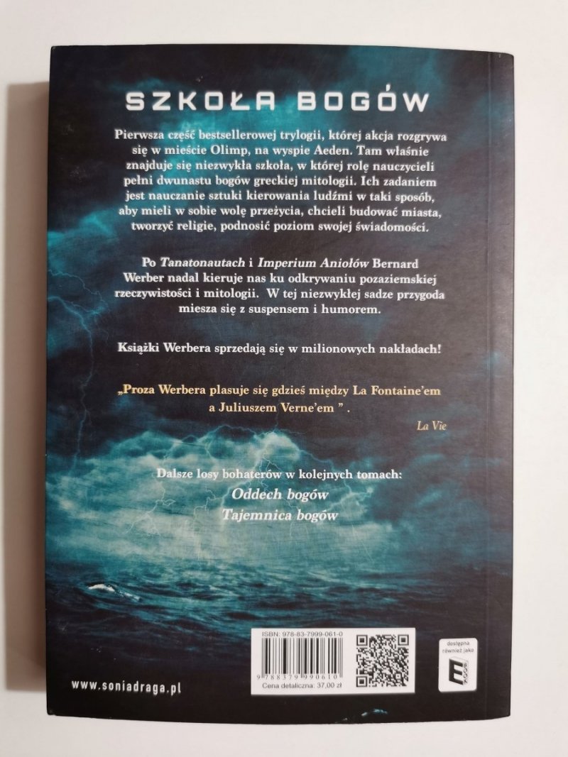 SZKOŁA BOGÓW - 