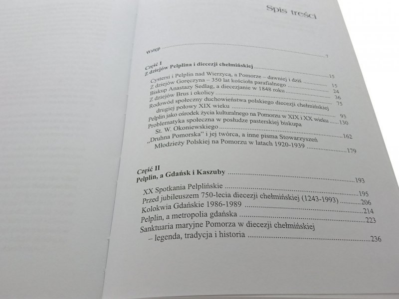 Z DZIEJÓW KOŚCIOŁA KATOLICKIEGO NA KASZUBACH..2000