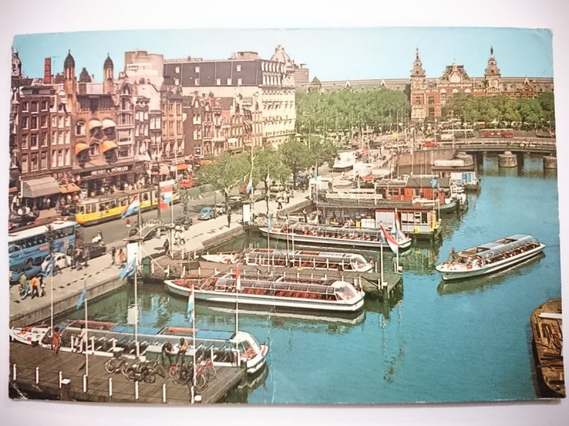 AMSTERDAM / HOLLAND. DAMRAK