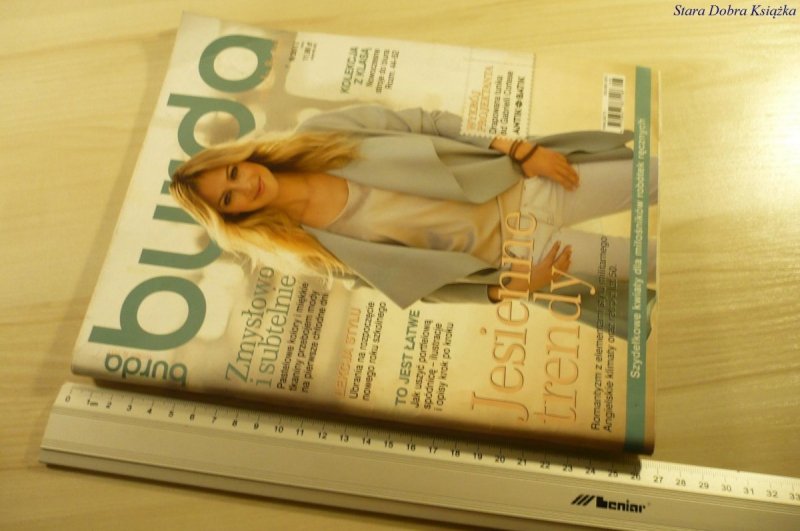 BURDA 8/2011