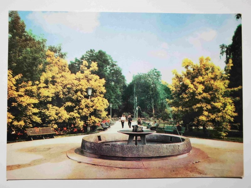 BUSKO-ZDRÓJ. PARK ZDROJOWY FONTANNA