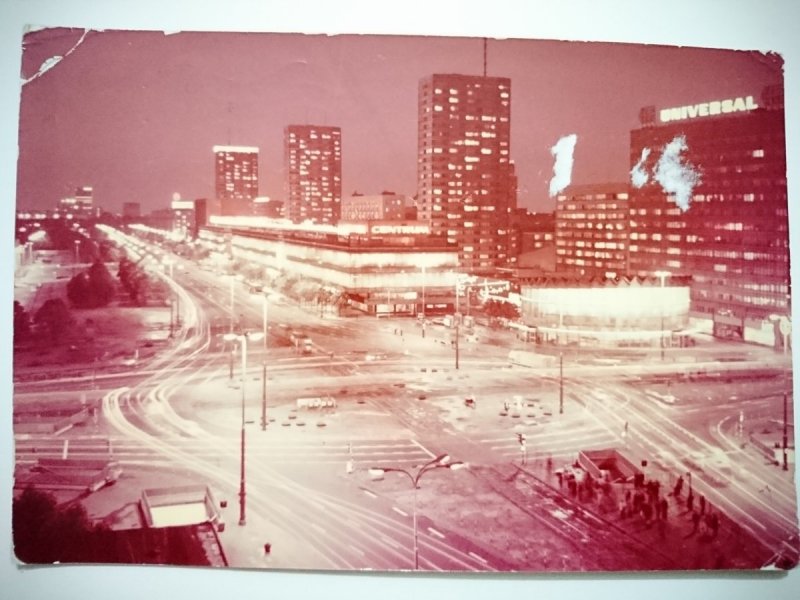 WARSZAWA. ULICA MARSZAŁKOWSKA FOT. PASZKOWSKA