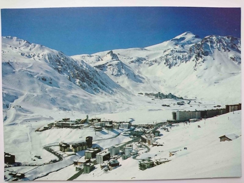 LA TARENTAISE. SAVOIE – FRANCE. PANORAMA SUR TIGNES
