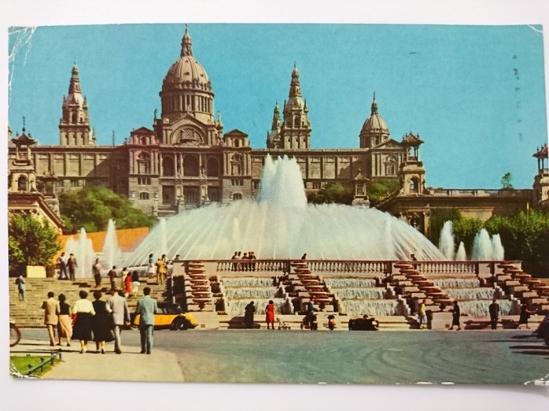 BARCELONA. PALACIO NACIONAL Y FUENTE MONUMENTAL
