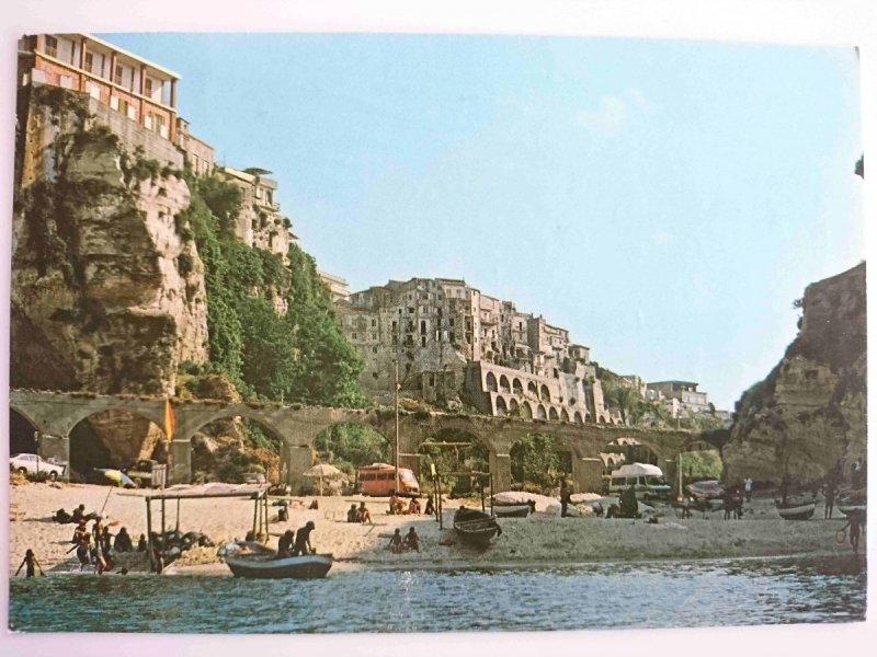 TROPEA. SPIAGGIA DELL’ISOLA