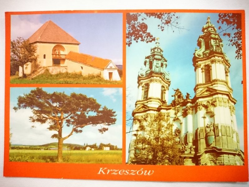 KRZESZÓW. RATUSZ PIŁATA, JEDNA Z KAPLICZEK KALWARII FOT. JERZY SARNECKI