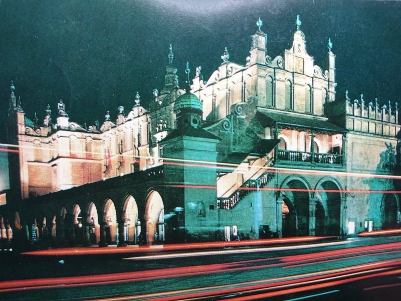 KRAKÓW. RYNEK GŁÓWNY; SUKIENNICE FOT. A. STELMACH