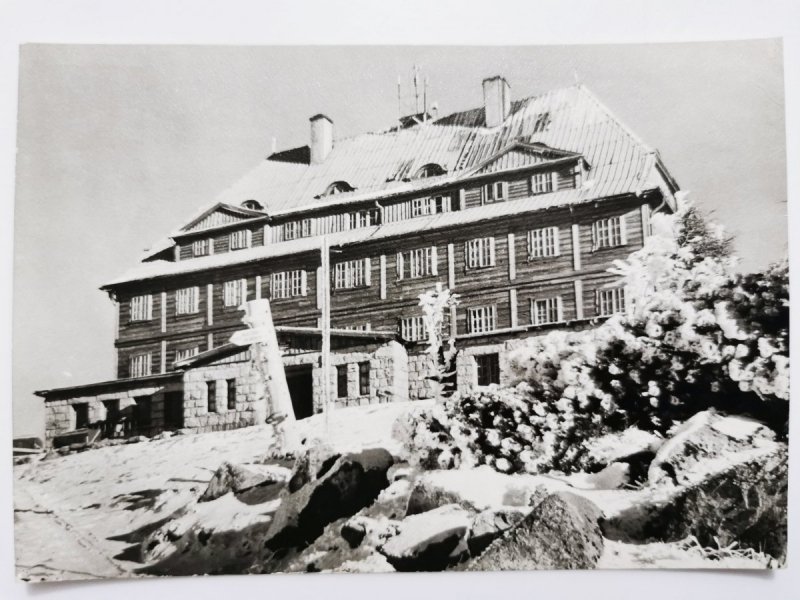 KARKONOSZE. SCHRONISKO NA SZRENICY FOT. STANIEWSKI