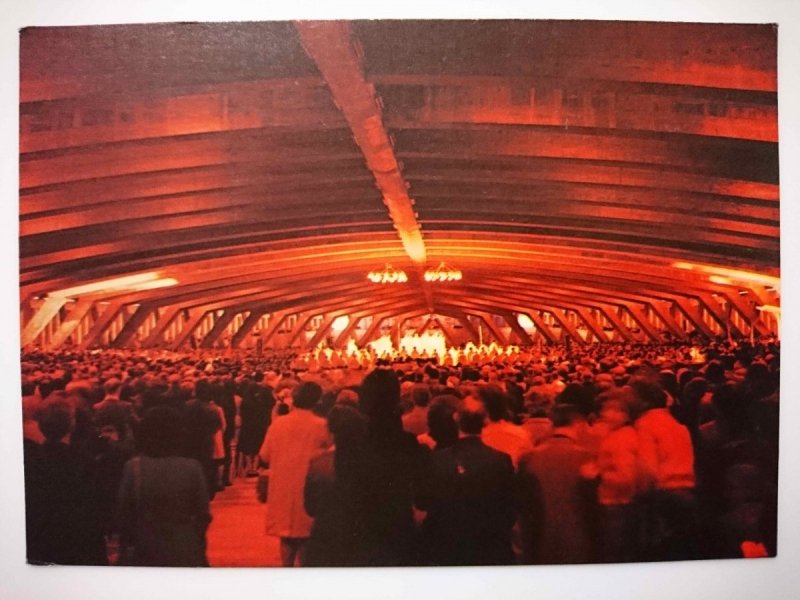 LOURDES. CONCELEBRAZIONE NELLA BASILICA S. PIO X