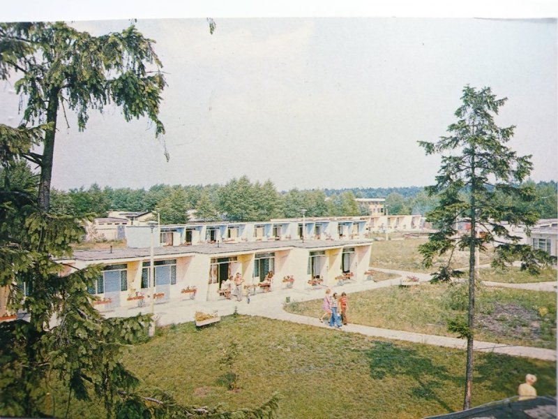 PIECZYSKA. OŚRODEK WYPOCZYNKOWY FOT. J. MAKAREWICZ