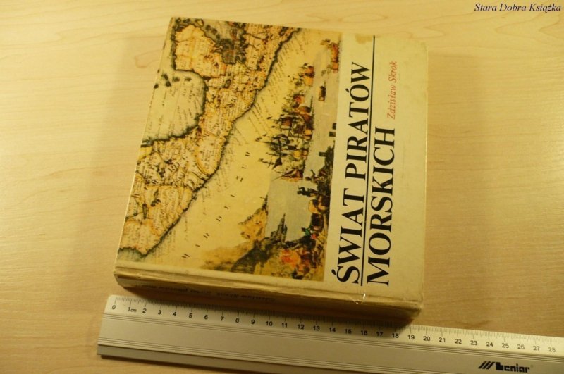 ŚWIAT PIRATÓW MORSKICH - Zdzisław Skrok (1982)