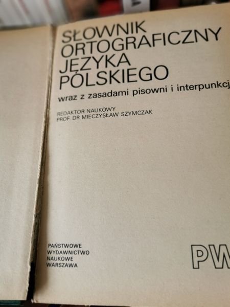 Słownik ortograficzny języka polskiego PWN - red. Szymczak
