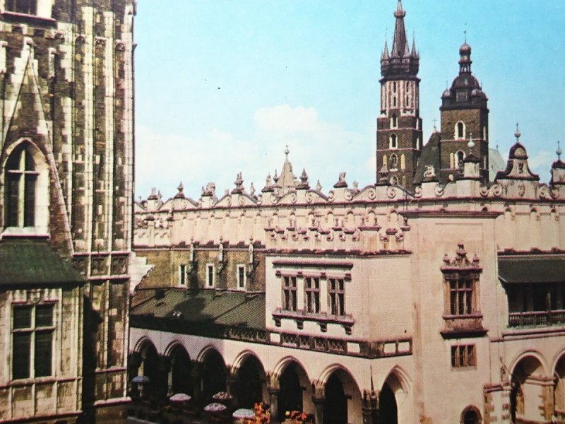 KRAKÓW. RYNEK GŁÓWNY - SUKIENNICE